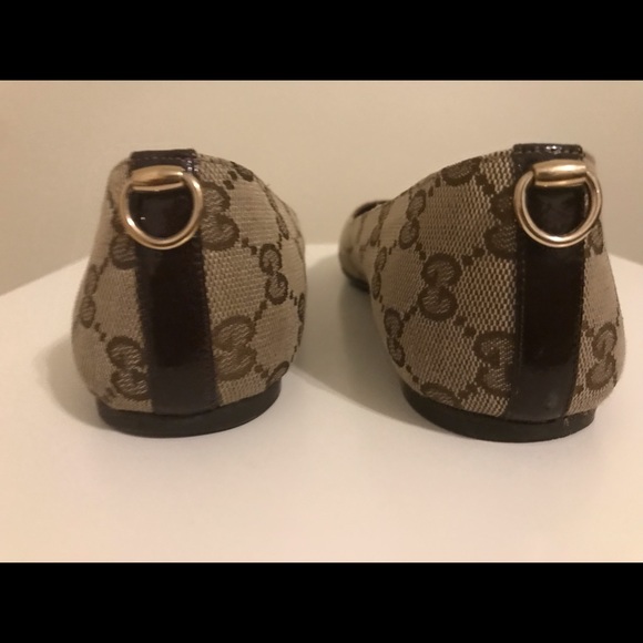 Women’s Gucci GG canvas flats. - Picture 3 of 4